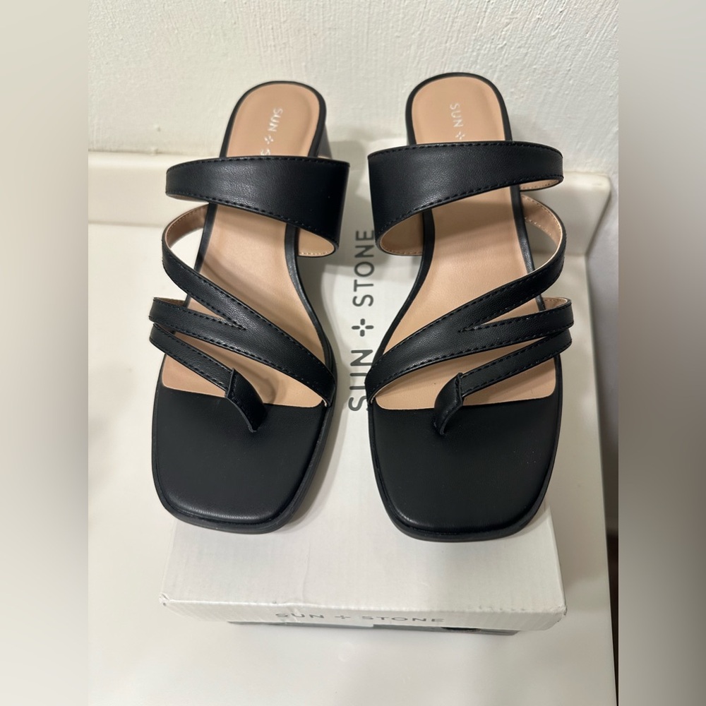 Sun + Stone Baylinn sandals size 8 New!
